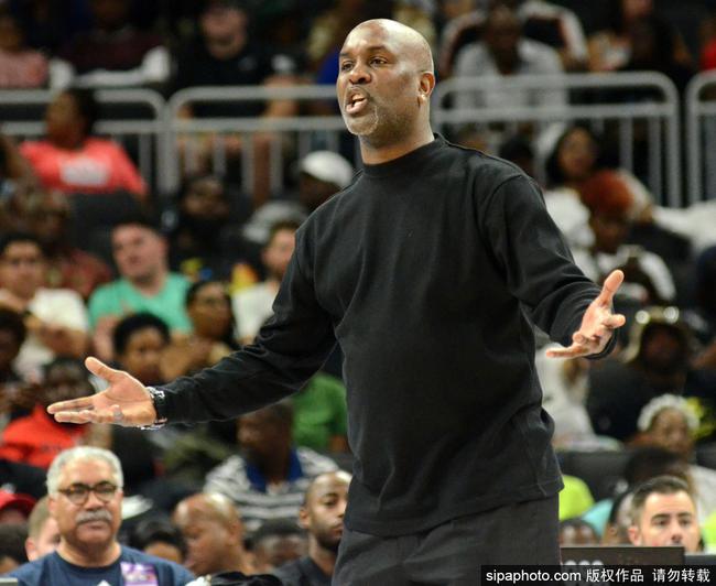 代产业对人 代产业对人